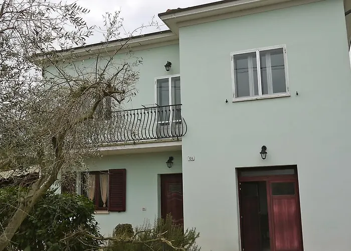 Cara Pace Apartament